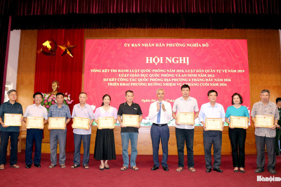 Phường Nghĩa Đô giữ vững nền quốc phòng toàn dân, bảo đảm an ninh từ cơ sở