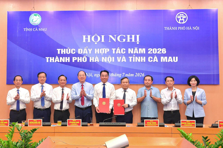Thành phố Hà Nội và tỉnh Cà Mau ký kết Biên bản ghi nhớ hợp tác toàn diện