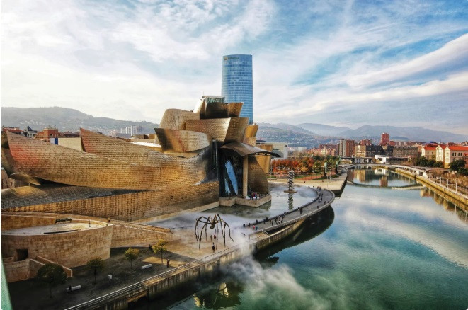 Bilbao - Tái sinh đô thị ven sông từ một thành phố công nghiệp