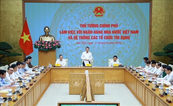 Thủ tướng Lê Minh Hưng: Điều hành chính sách tiền tệ phải bảo đảm ổn định vĩ mô, hỗ trợ tăng trưởng