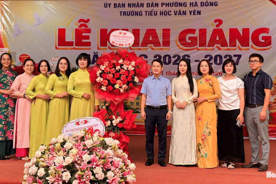 Khai giảng năm học mới - mở cánh cửa cho những đổi thay